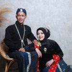 16RP Frame Kayu Hitam Evi